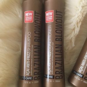 brazillian blowout Other - Brazilian Blowout shampoo & conditioner x2 brazillian blowout Other - Brazilian Blowout shampoo & conditioner x2